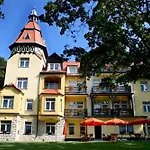 Bed & Breakfast Carmen & Spa 3*