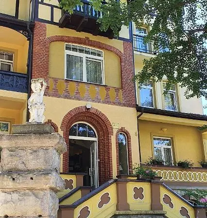 Carmen Bed & Breakfast Kudowa-Zdrój