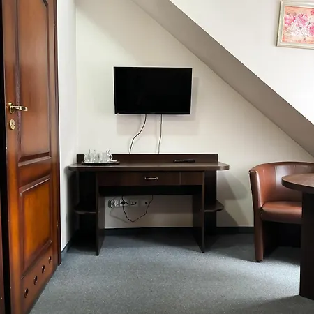 住宿加早餐酒店 Carmen 库多瓦-兹德鲁伊