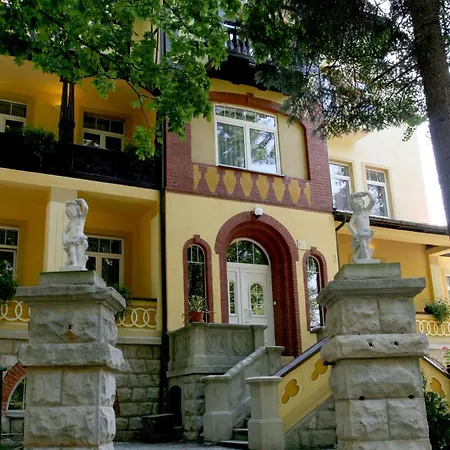 Bed & Breakfast Carmen 3*