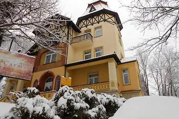 Bed & Breakfast Carmen & Spa Kudowa Zdroj
